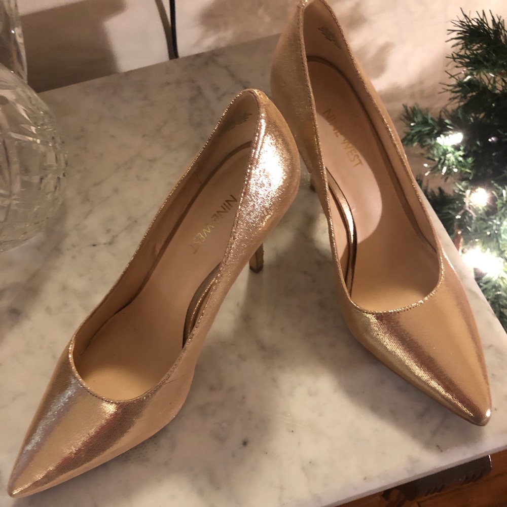 Nine West Gold High Heels Size 7 1/2